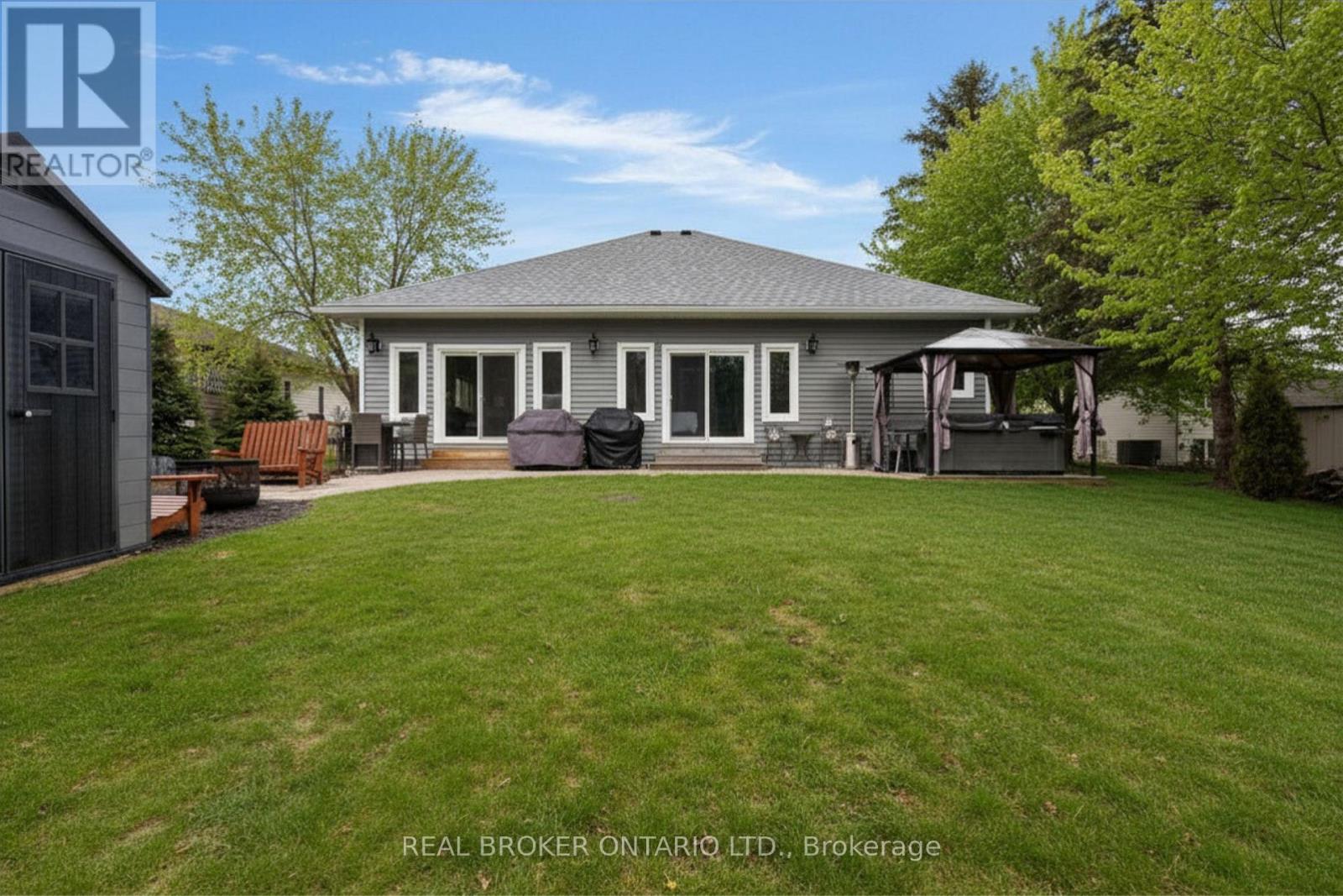 46 Brick Pond Road, Severn, Ontario  L0K 1E0 - Photo 20 - S12959280