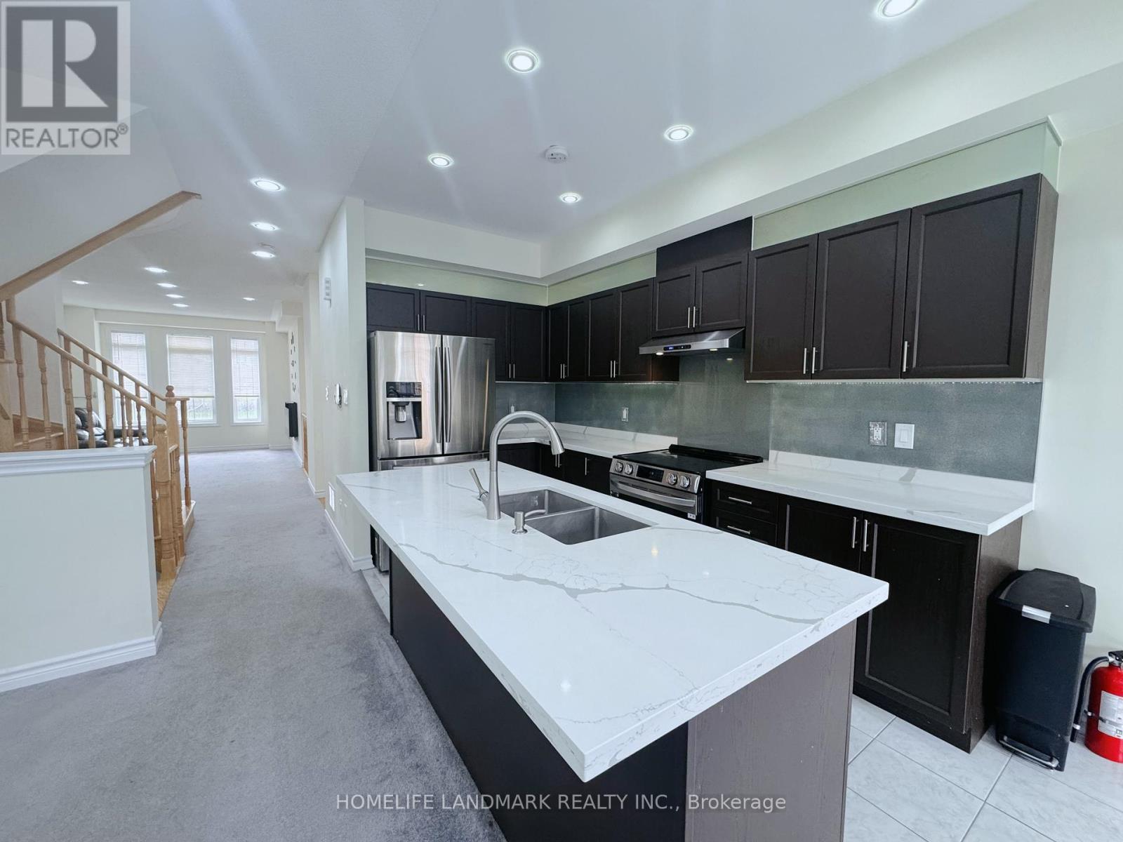 29 Sharbot Lane, Markham, Ontario  L6E 0S7 - Photo 11 - N13114530