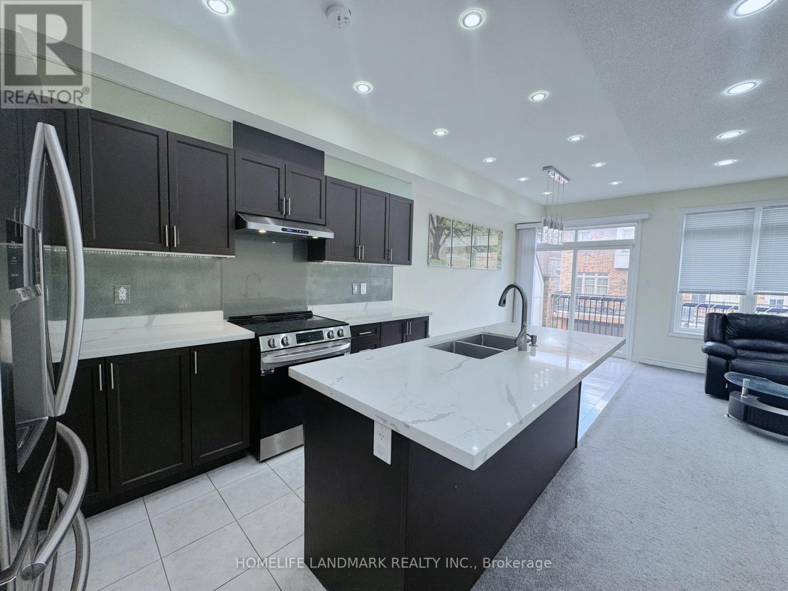29 Sharbot Lane, Markham, Ontario  L6E 0S7 - Photo 12 - N13114530