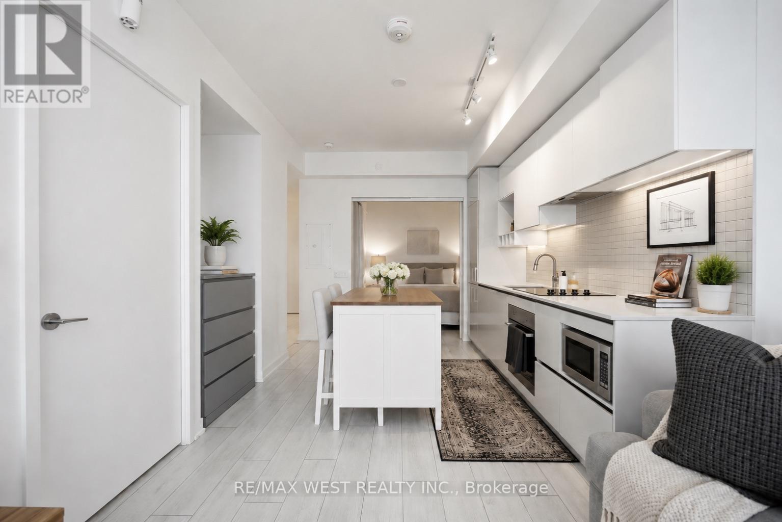 4607 - 898 Portage Parkway, Vaughan, Ontario  L4K 0J6 - Photo 3 - N13114562
