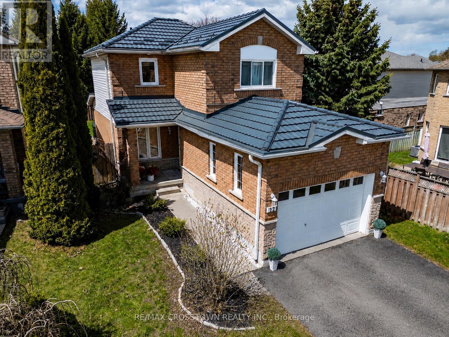 22 Bluegrass Drive, Barrie, Ontario  L4N 9N9 - Photo 32 - S13114526