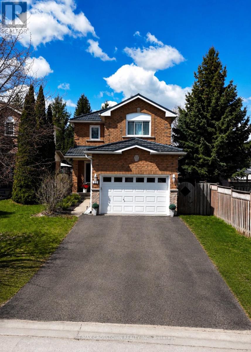 22 Bluegrass Drive, Barrie, Ontario  L4N 9N9 - Photo 33 - S13114526