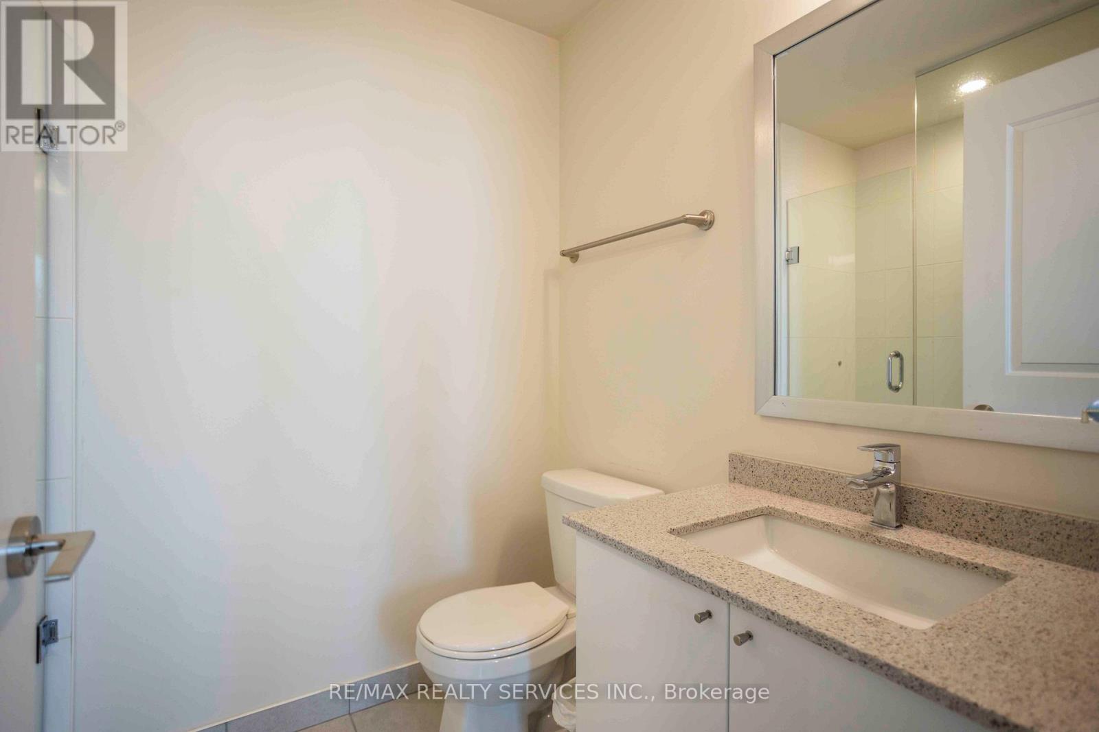 918 - 35 Watergarden Drive W, Mississauga, Ontario  L5R 0G8 - Photo 18 - W13114500