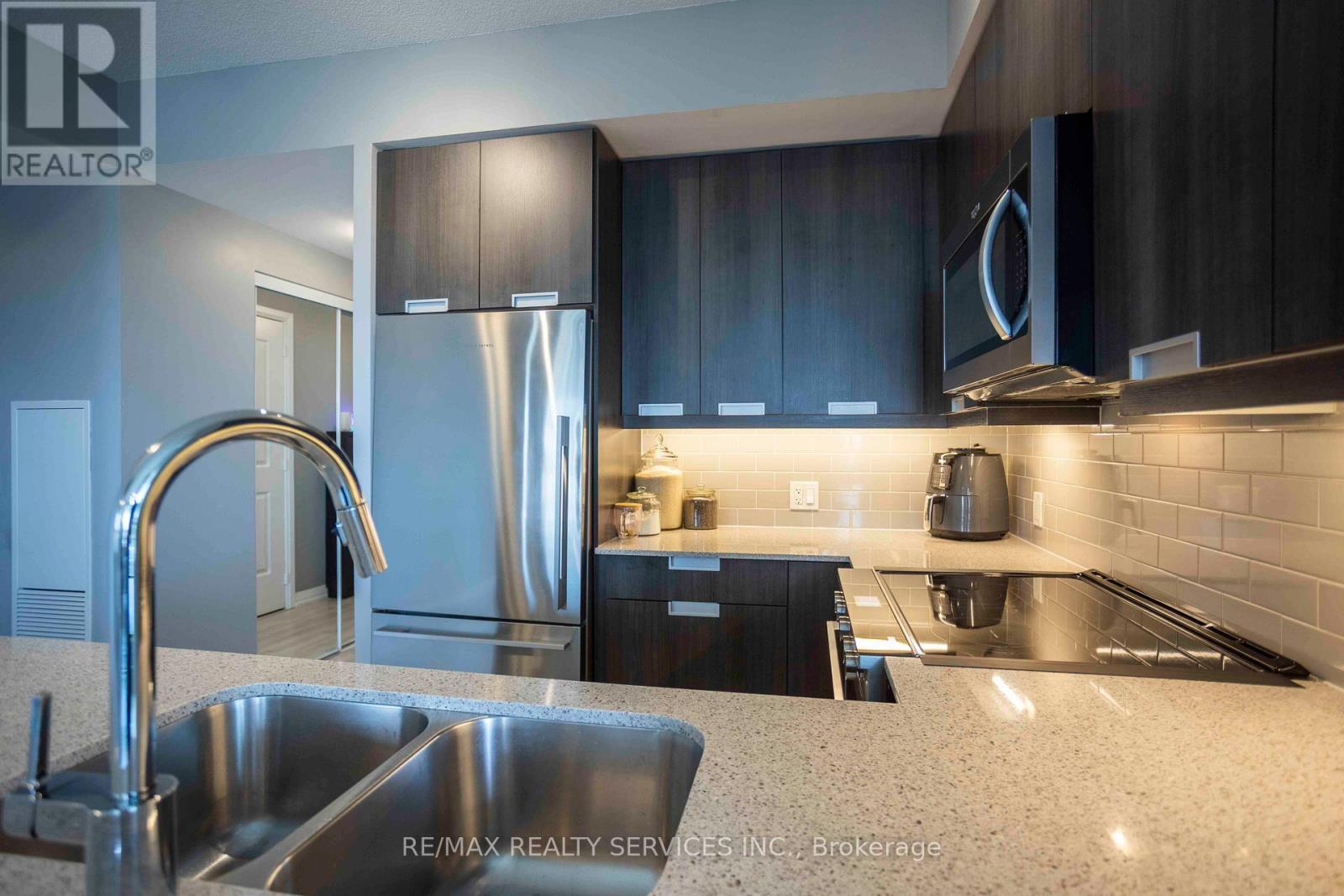 918 - 35 Watergarden Drive W, Mississauga, Ontario  L5R 0G8 - Photo 23 - W13114500