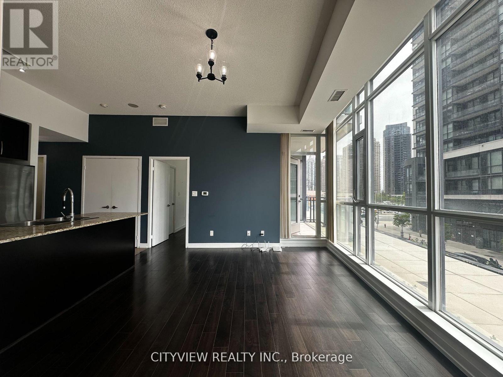 202 - 4065 Brickstone Mews, Mississauga, Ontario  L5B 0G3 - Photo 3 - W13114536