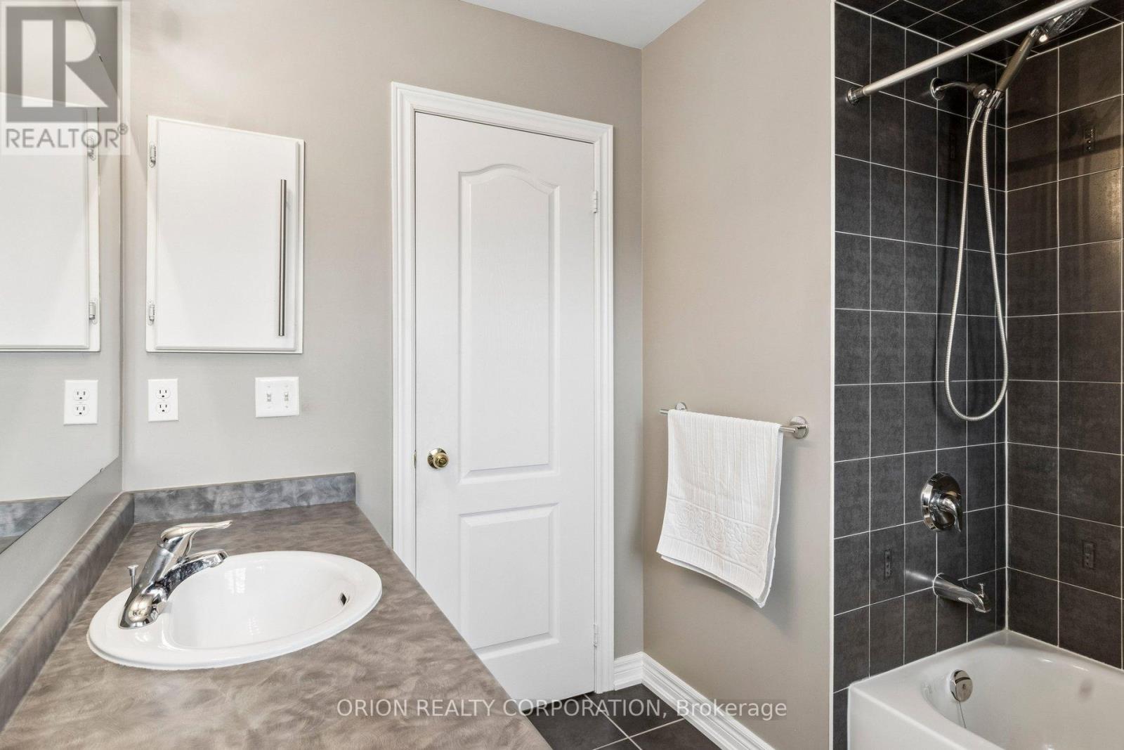 8 Seastar Road, Brampton, Ontario  L6Y 0N9 - Photo 37 - W13114540
