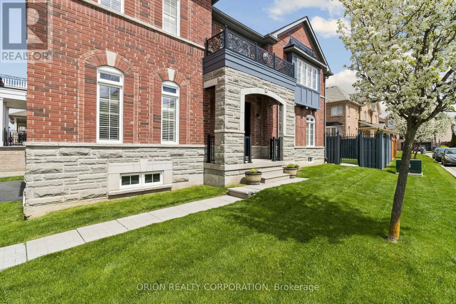 8 Seastar Road, Brampton, Ontario  L6Y 0N9 - Photo 7 - W13114540
