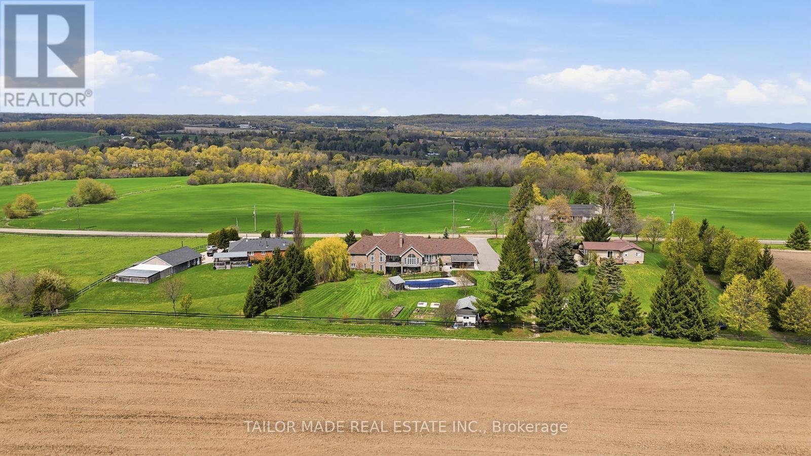 1749 Station Road, Caledon, Ontario  L7C 3L2 - Photo 48 - W13114550