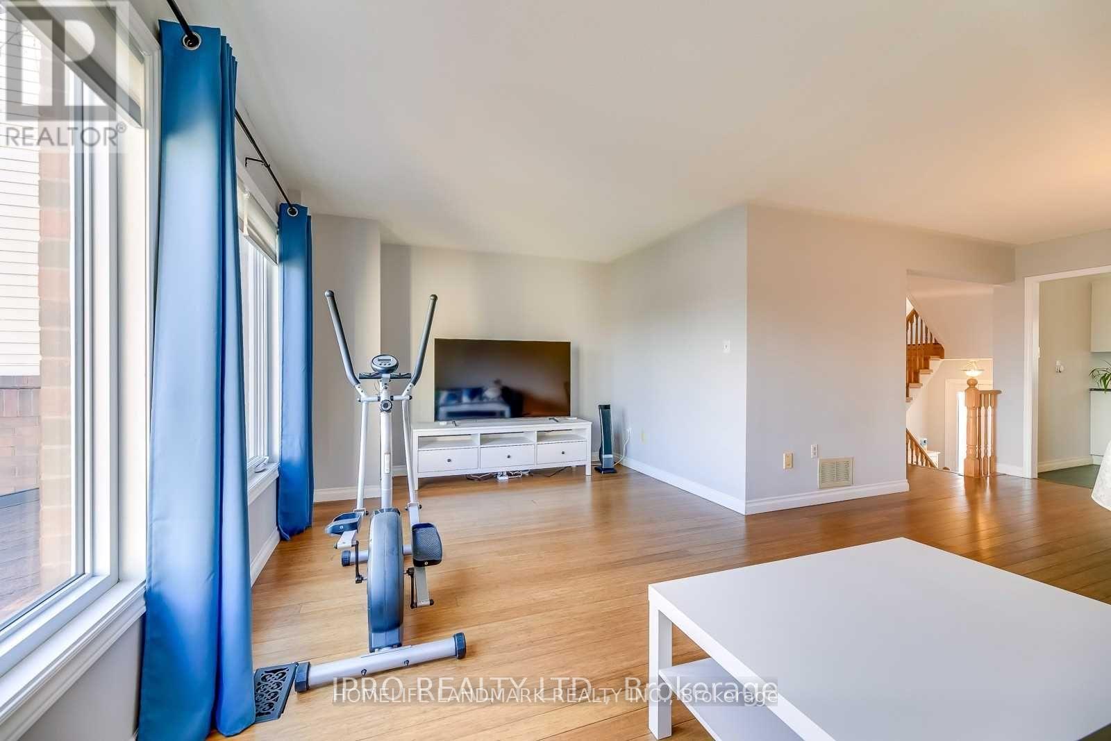1109 Lindsay Drive, Oakville, Ontario  L6M 3B4 - Photo 18 - W13114552