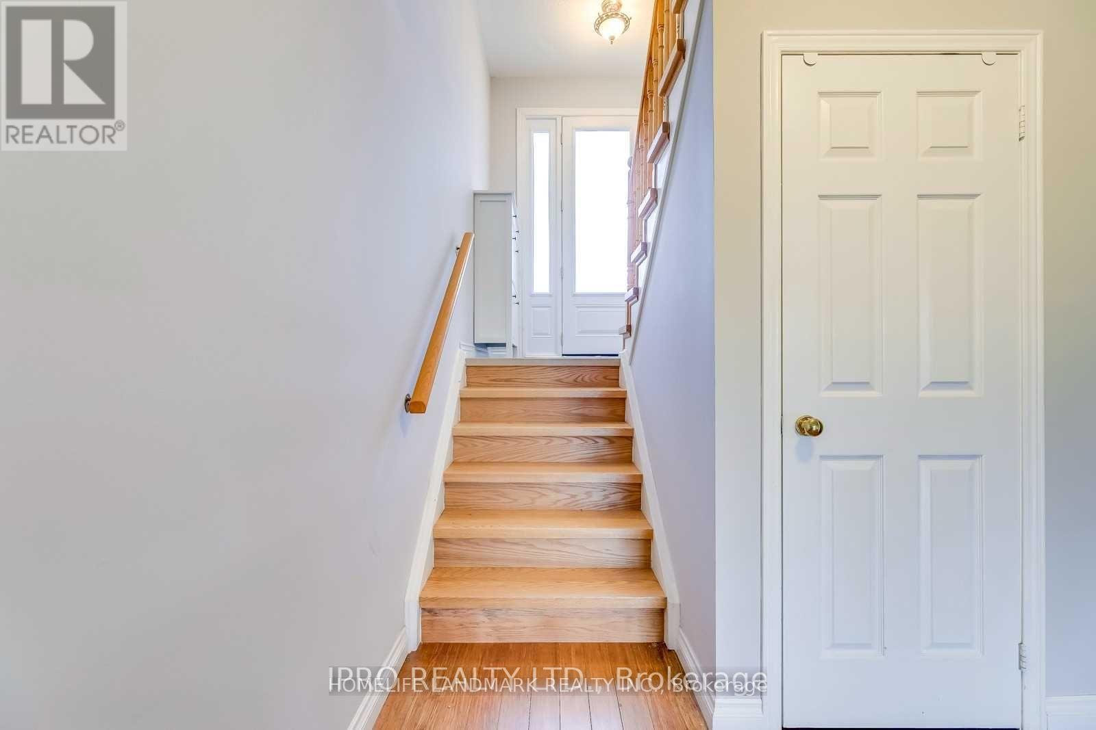 1109 Lindsay Drive, Oakville, Ontario  L6M 3B4 - Photo 32 - W13114552