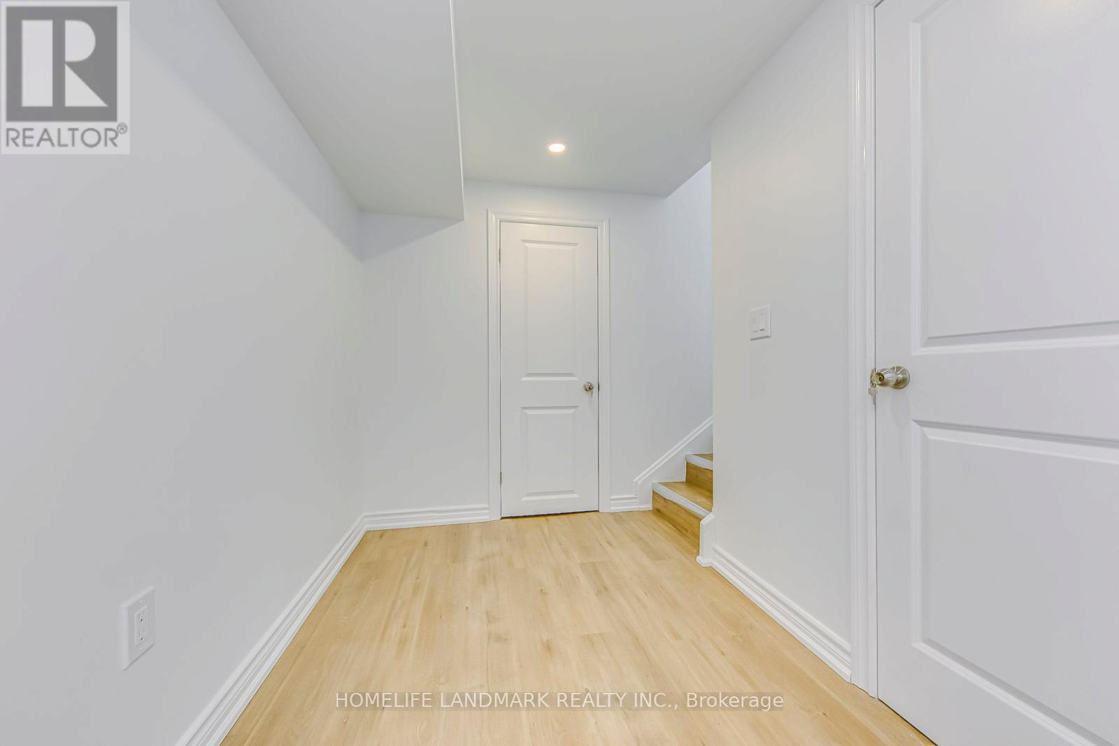146 Manning Avenue, Hamilton, Ontario  L9A 3G2 - Photo 23 - X13114548