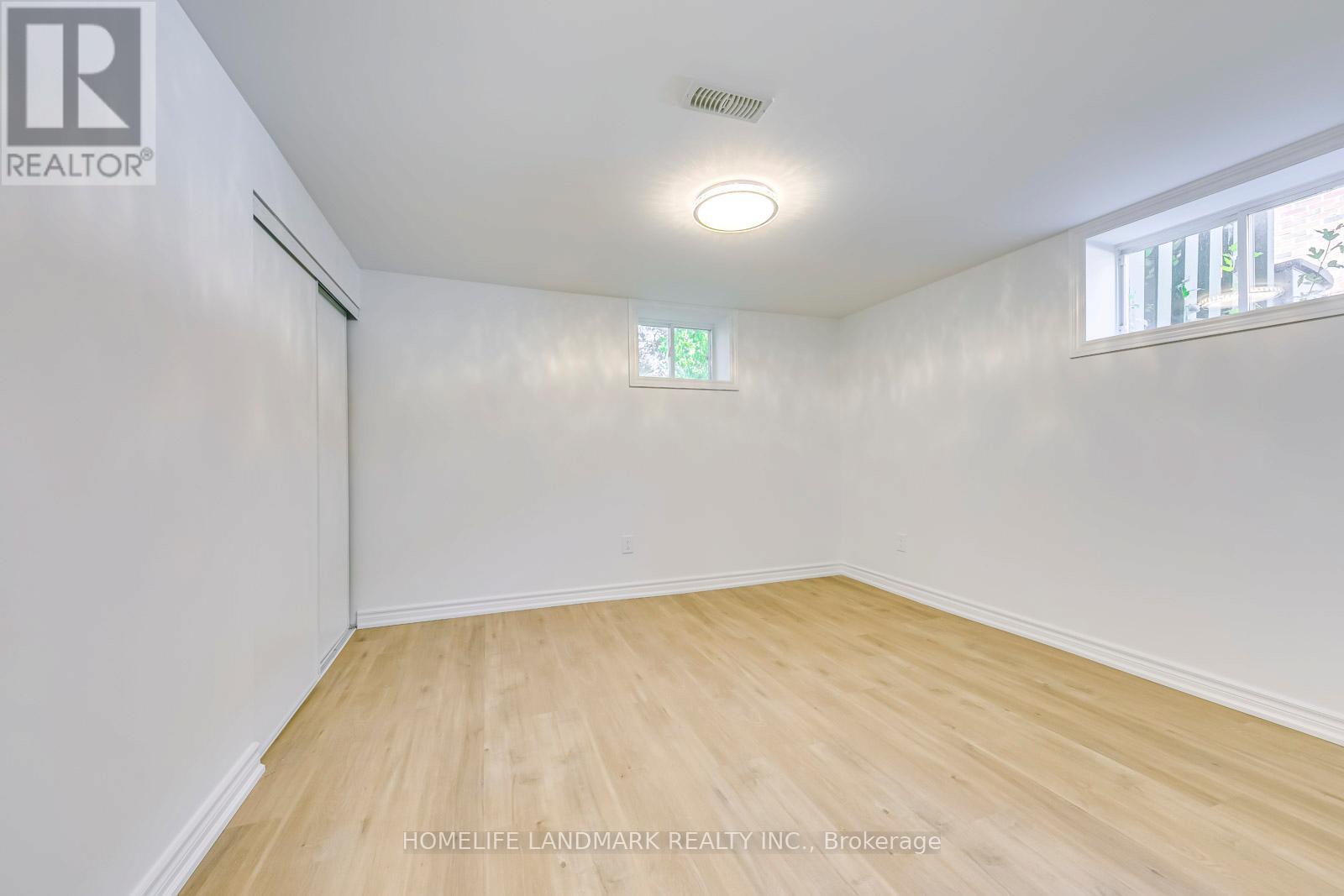 146 Manning Avenue, Hamilton, Ontario  L9A 3G2 - Photo 31 - X13114548