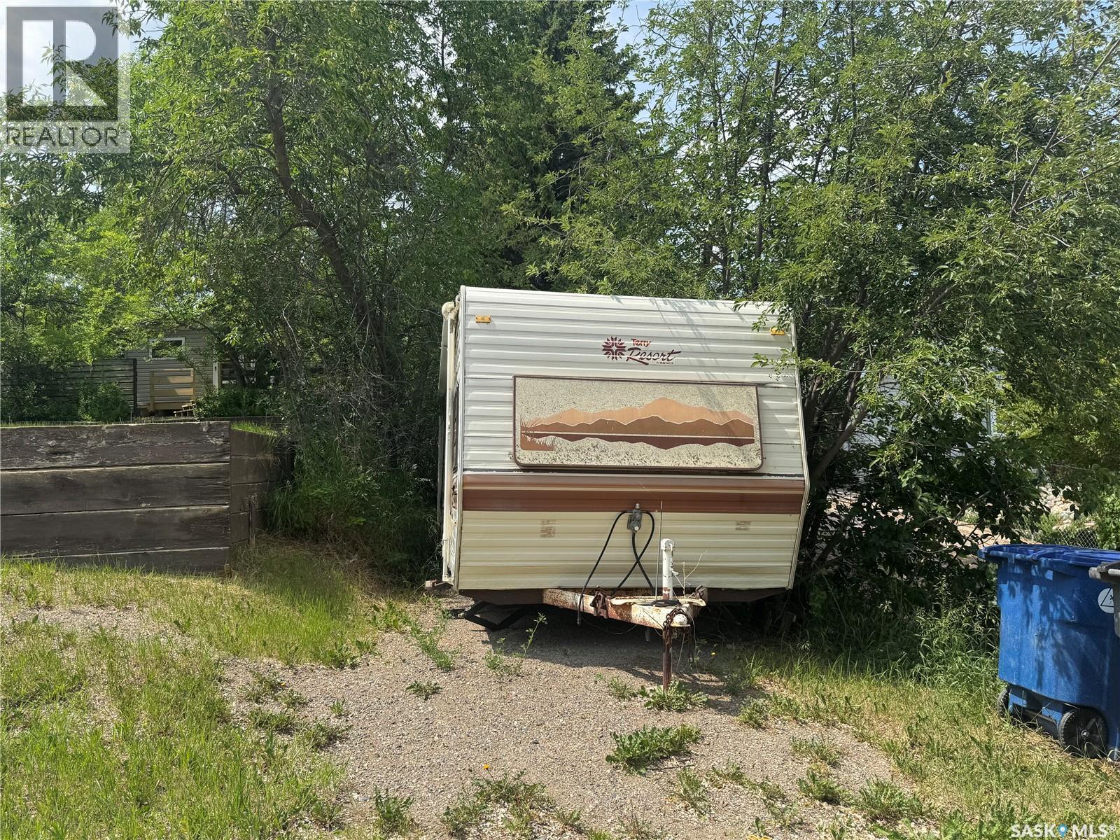 1192 Grand Avenue, Buena Vista, Saskatchewan  S2V 1A2 - Photo 18 - SK035517