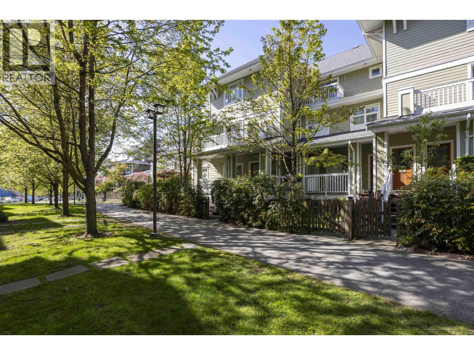 141 7388 Macpherson Avenue, Burnaby, British Columbia  V5J 0A1 - Photo 15 - R3122330