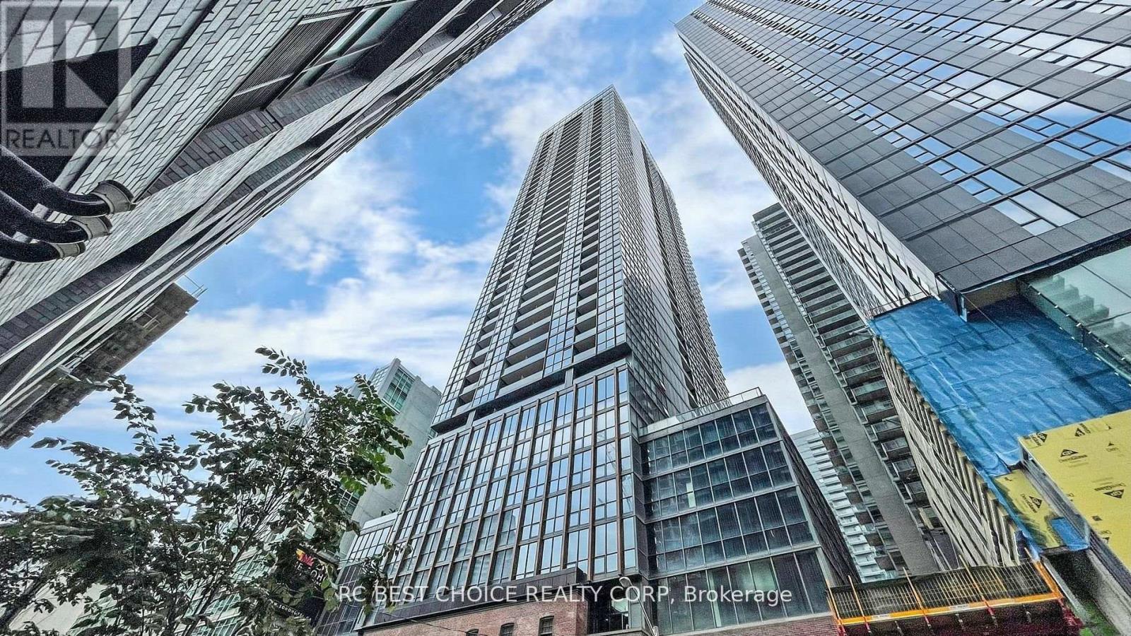 1313 - 88 BLUE JAYS WAY, Toronto, Ontario