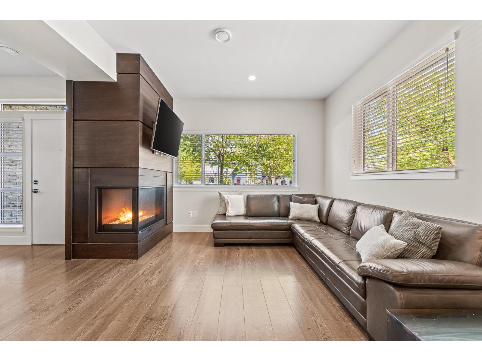 5 15688 28 Avenue, Surrey, British Columbia  V3Z 0N1 - Photo 5 - R3121236