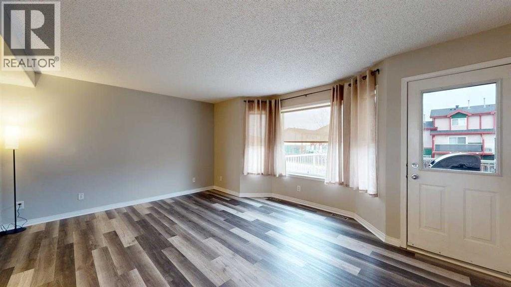 10, 200 Arabian Drive, Fort Mcmurray, Alberta  T9H 5S2 - Photo 3 - A2269604