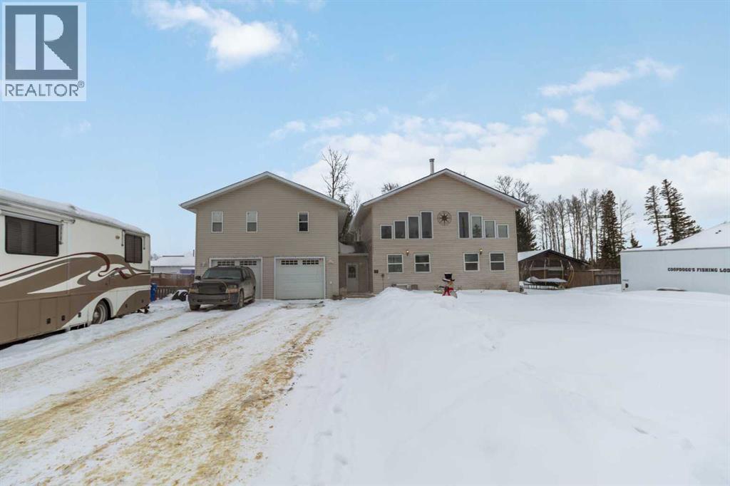 54 Poplar Crescent, Gregoire Lake Estates, Alberta  T9H 0L2 - Photo 4 - A2294441