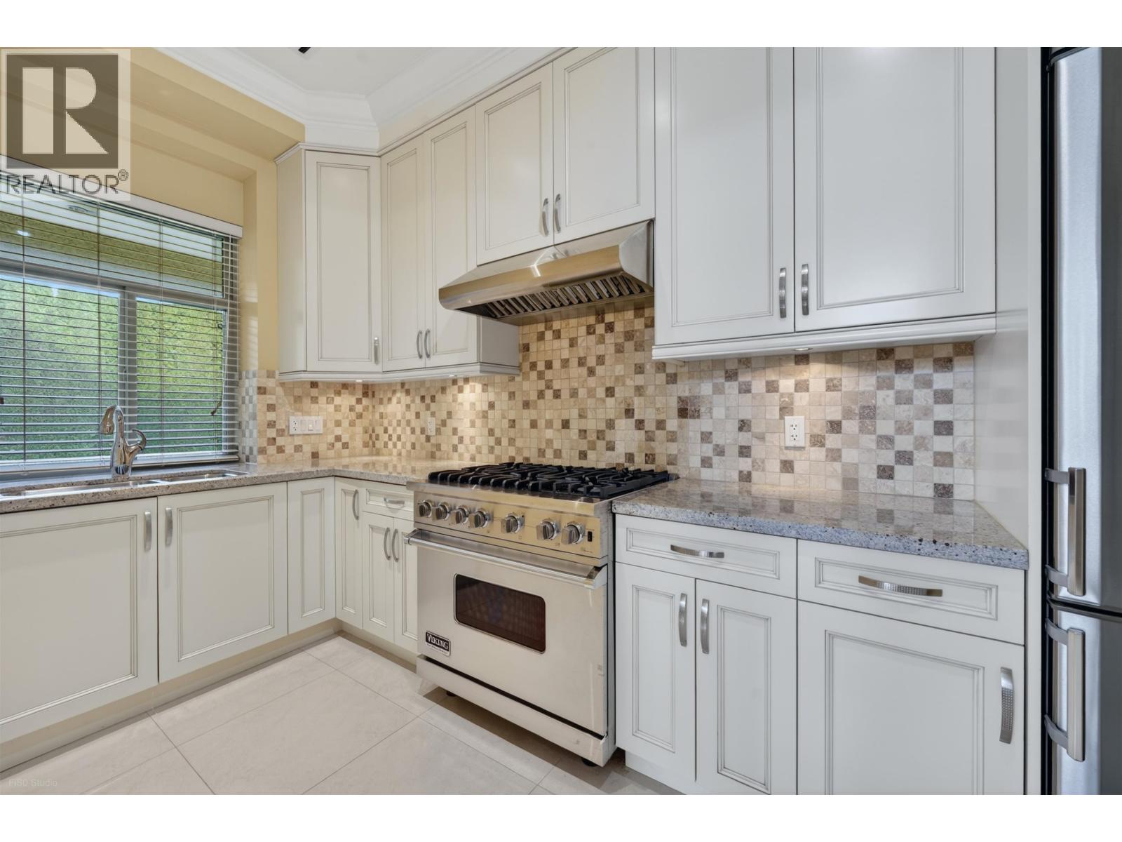 7560 Chelsea Road, Richmond, British Columbia  V7C 3S8 - Photo 6 - R3121903
