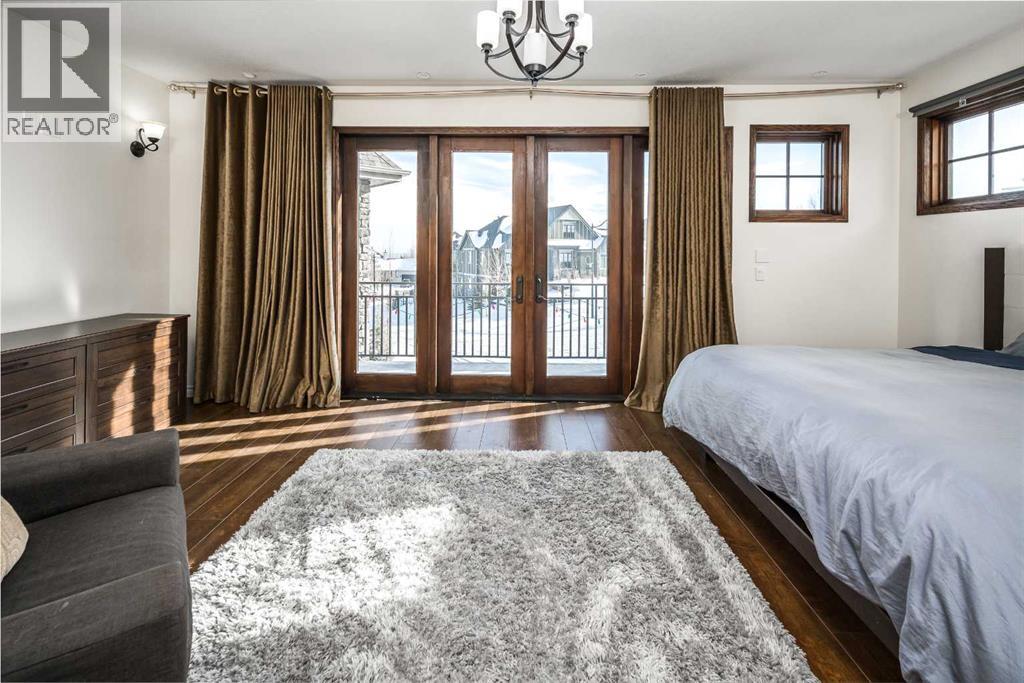 5 Elveden Point Sw, Calgary, Alberta  T3H 3X8 - Photo 39 - A2297598