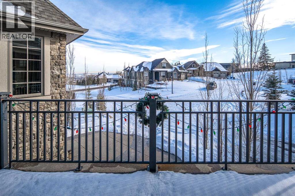5 Elveden Point Sw, Calgary, Alberta  T3H 3X8 - Photo 40 - A2297598