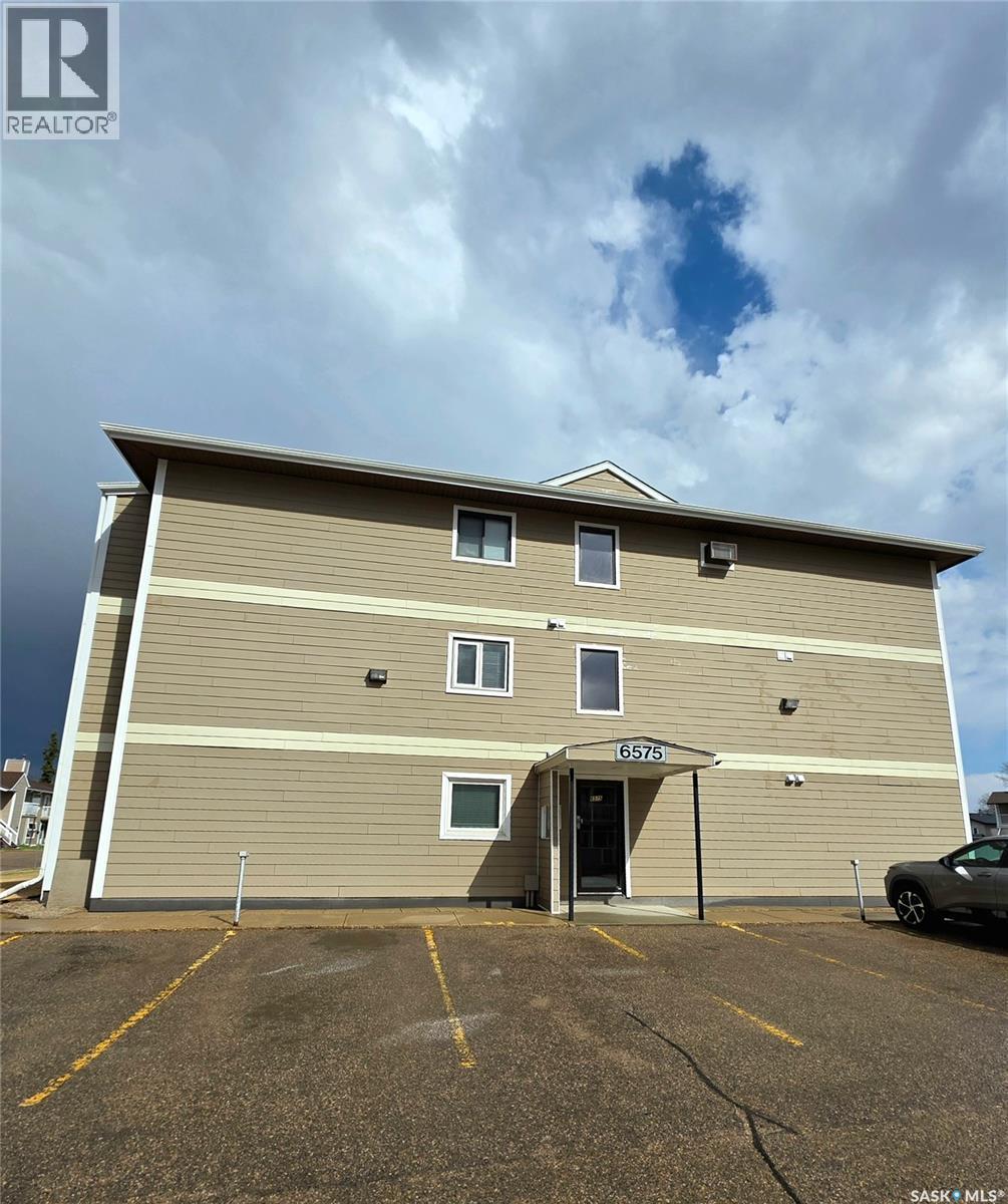 10 6575 Rochdale Boulevard, Regina, Saskatchewan  S4X 2Z1 - Photo 1 - SK035685