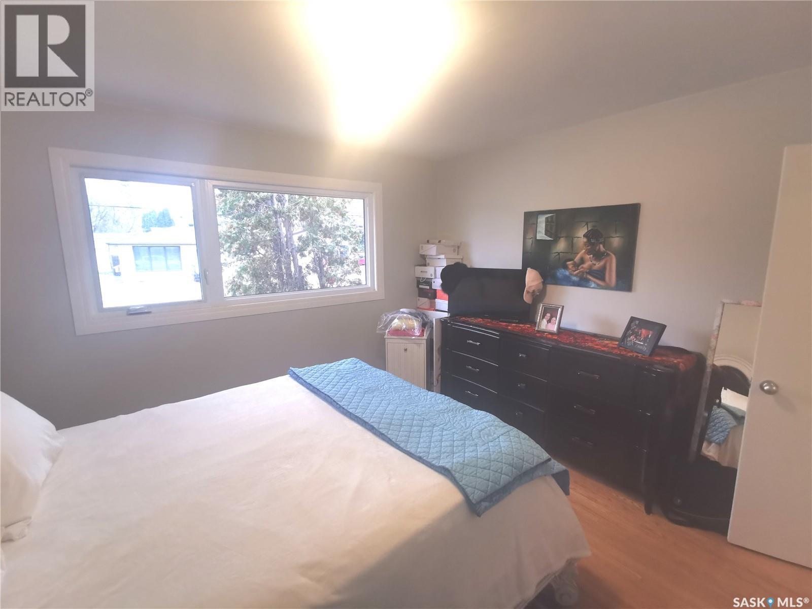 305 Ruth Street E, Saskatoon, Saskatchewan  S7J 0L2 - Photo 10 - SK035593