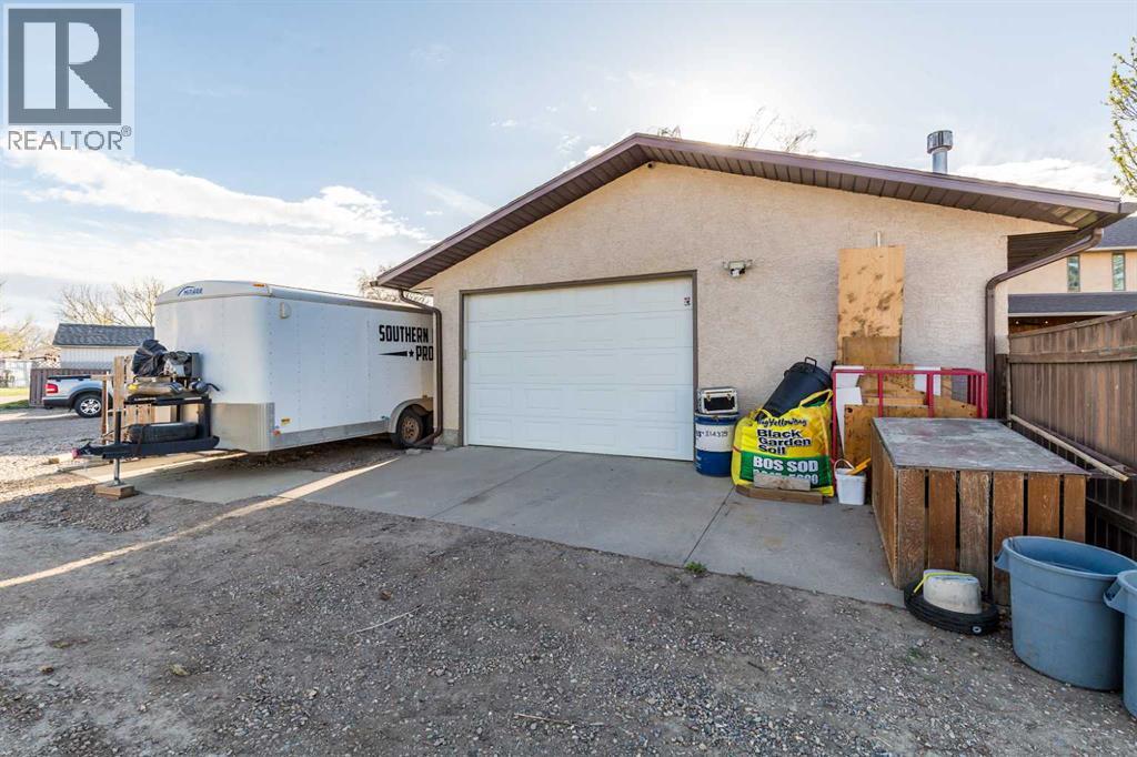 103 3 Street S, Picture Butte, Alberta  T0K 1V0 - Photo 47 - A2309239