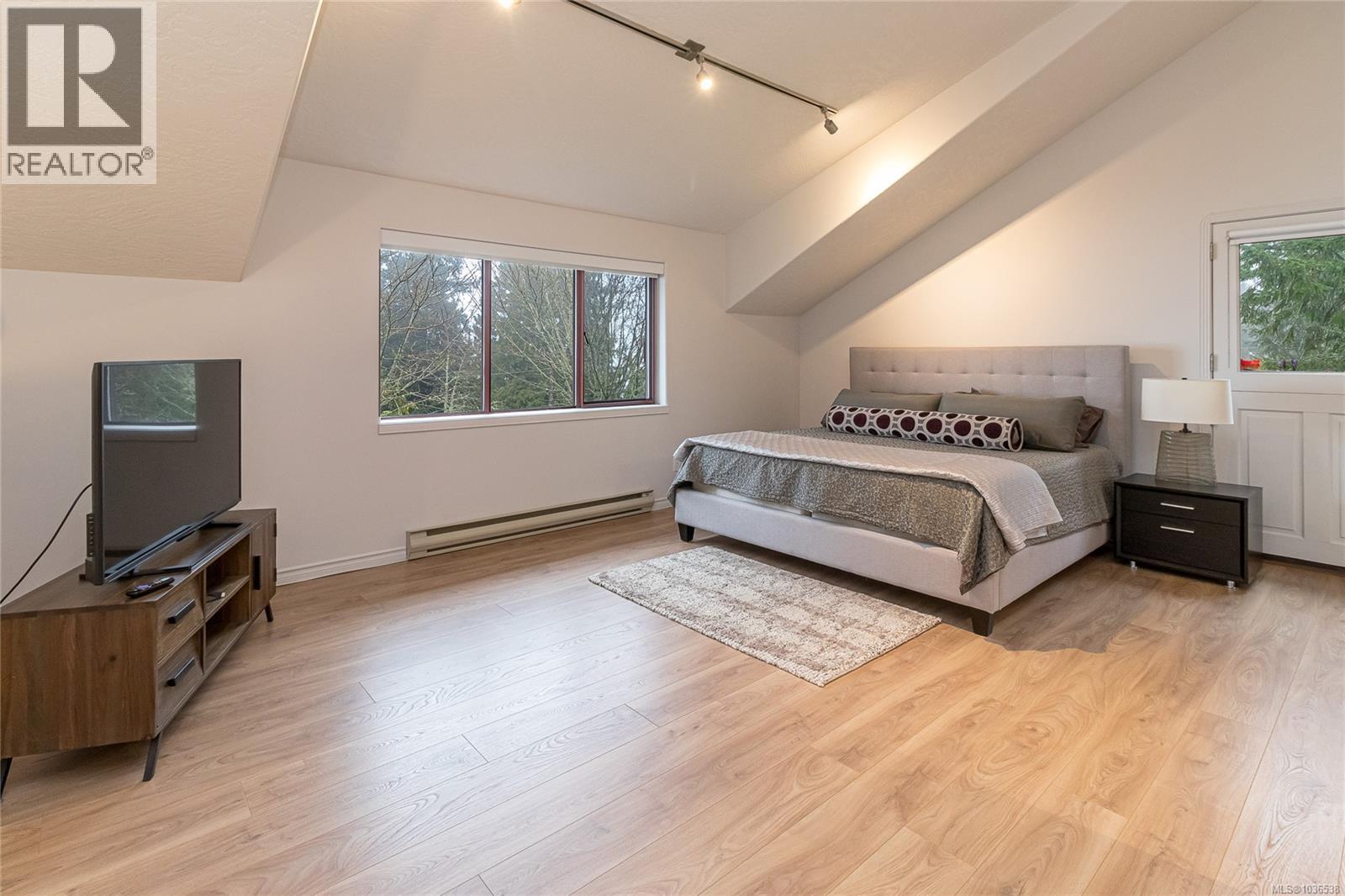 1126 Highview Pl, North Saanich, British Columbia  V8L 5J9 - Photo 39 - 1036538