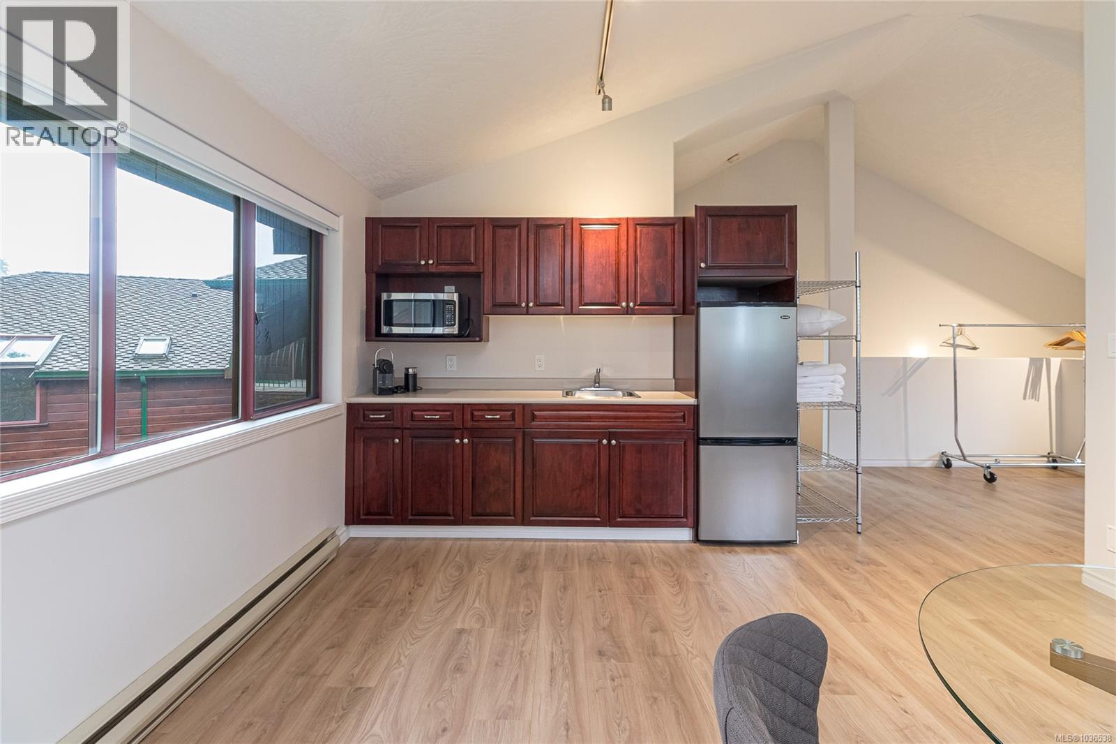1126 Highview Pl, North Saanich, British Columbia  V8L 5J9 - Photo 44 - 1036538