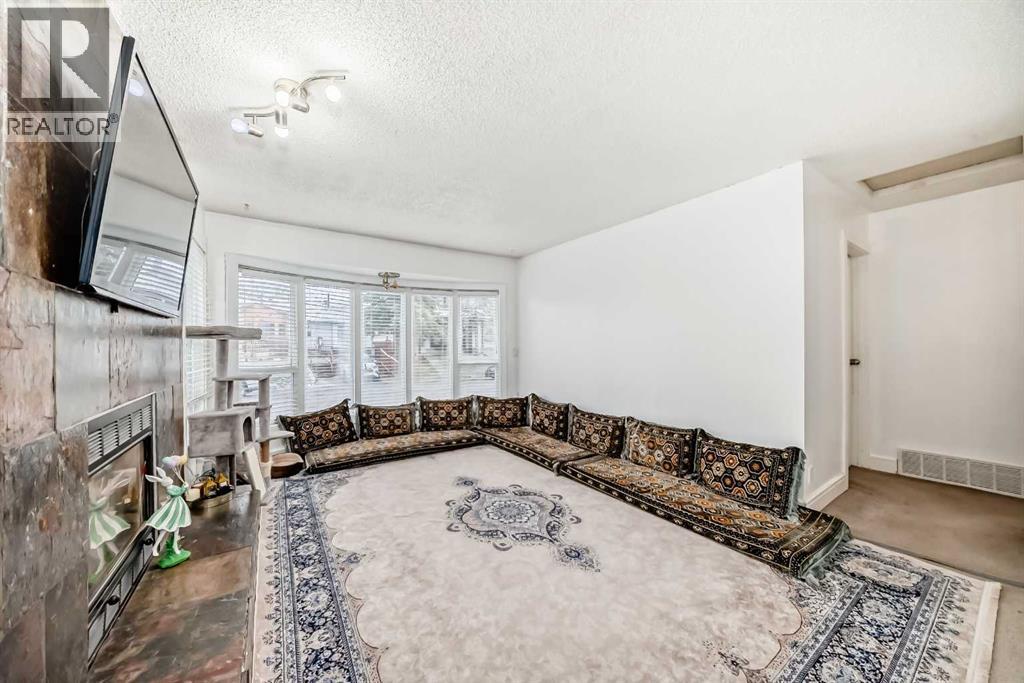 19 Castlepark Way Ne, Calgary, Alberta  T3J 1R7 - Photo 21 - A2297081