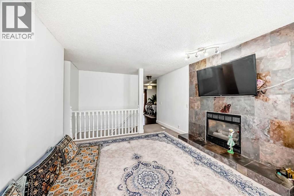 19 Castlepark Way Ne, Calgary, Alberta  T3J 1R7 - Photo 22 - A2297081