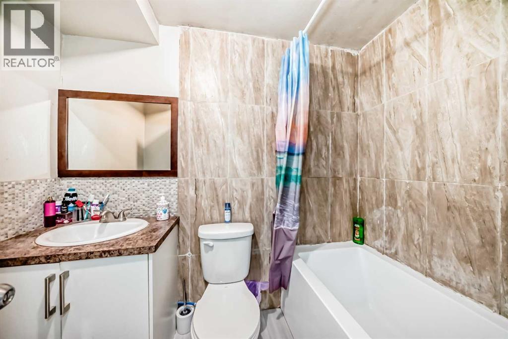 19 Castlepark Way Ne, Calgary, Alberta  T3J 1R7 - Photo 45 - A2297081