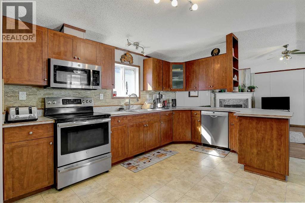8609 89 Street, Grande Prairie, Alberta  T8X 1V7 - Photo 3 - A2310186