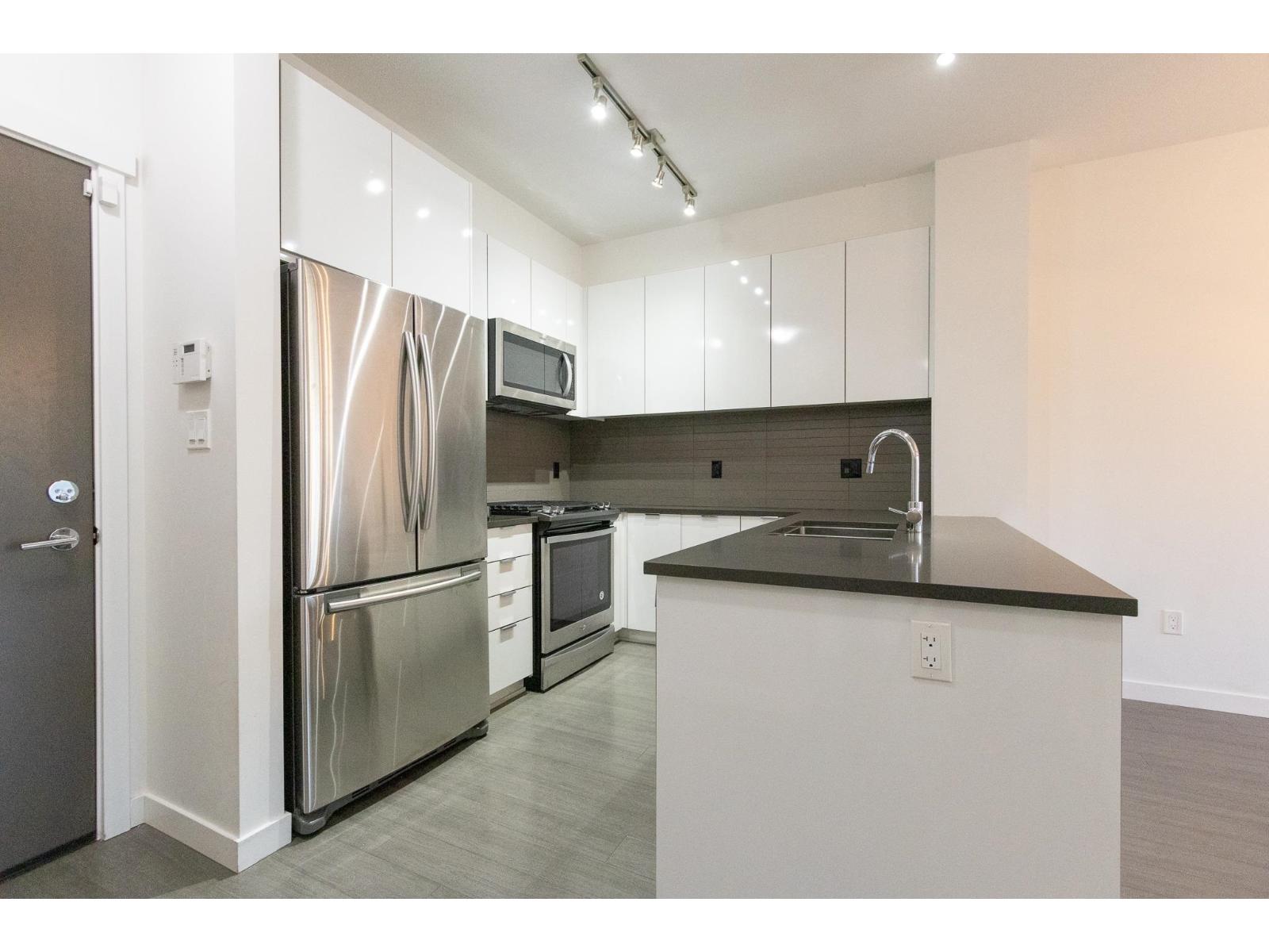 116 15138 34 Avenue, Surrey, British Columbia  V3Z 0Y5 - Photo 9 - R3122470