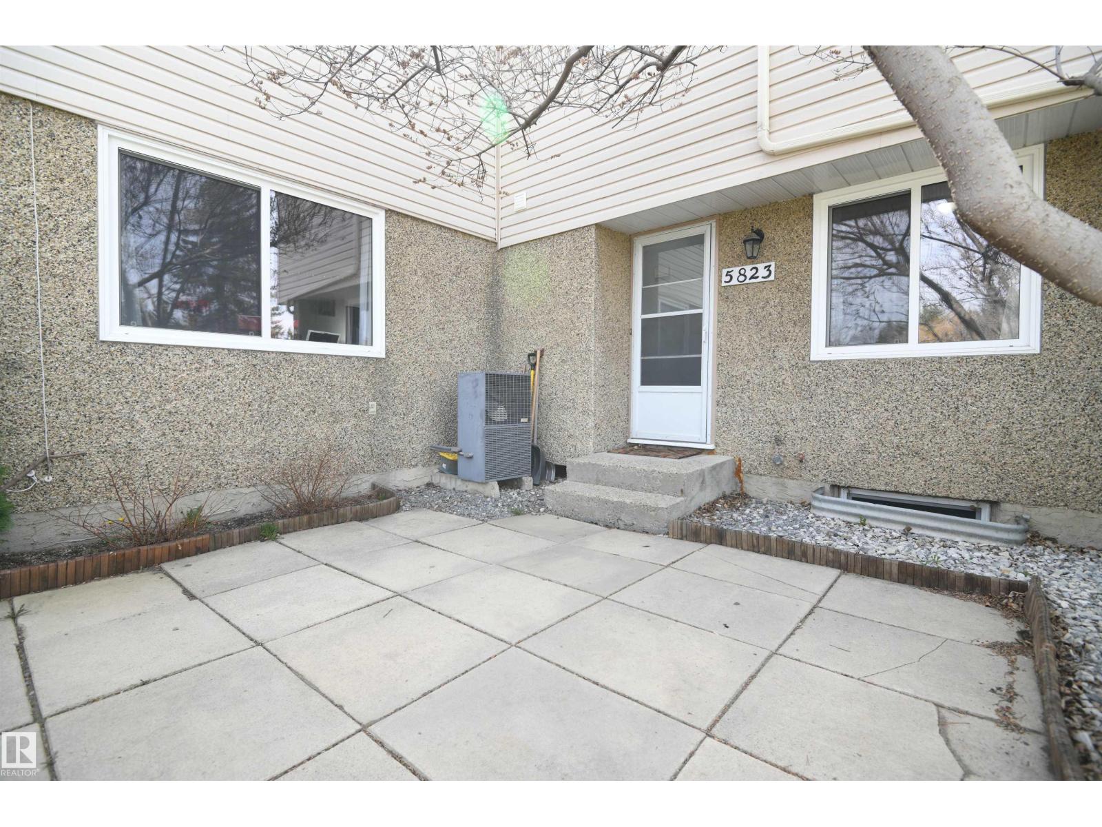 5823 Riverbend Rd Nw, Edmonton, Alberta  T6H 5A8 - Photo 21 - E4487100