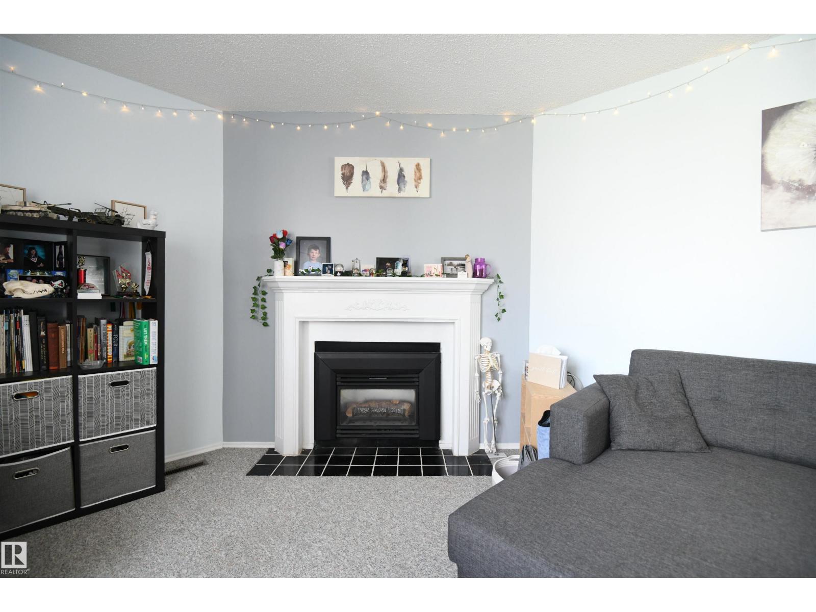 5823 Riverbend Rd Nw, Edmonton, Alberta  T6H 5A8 - Photo 5 - E4487100