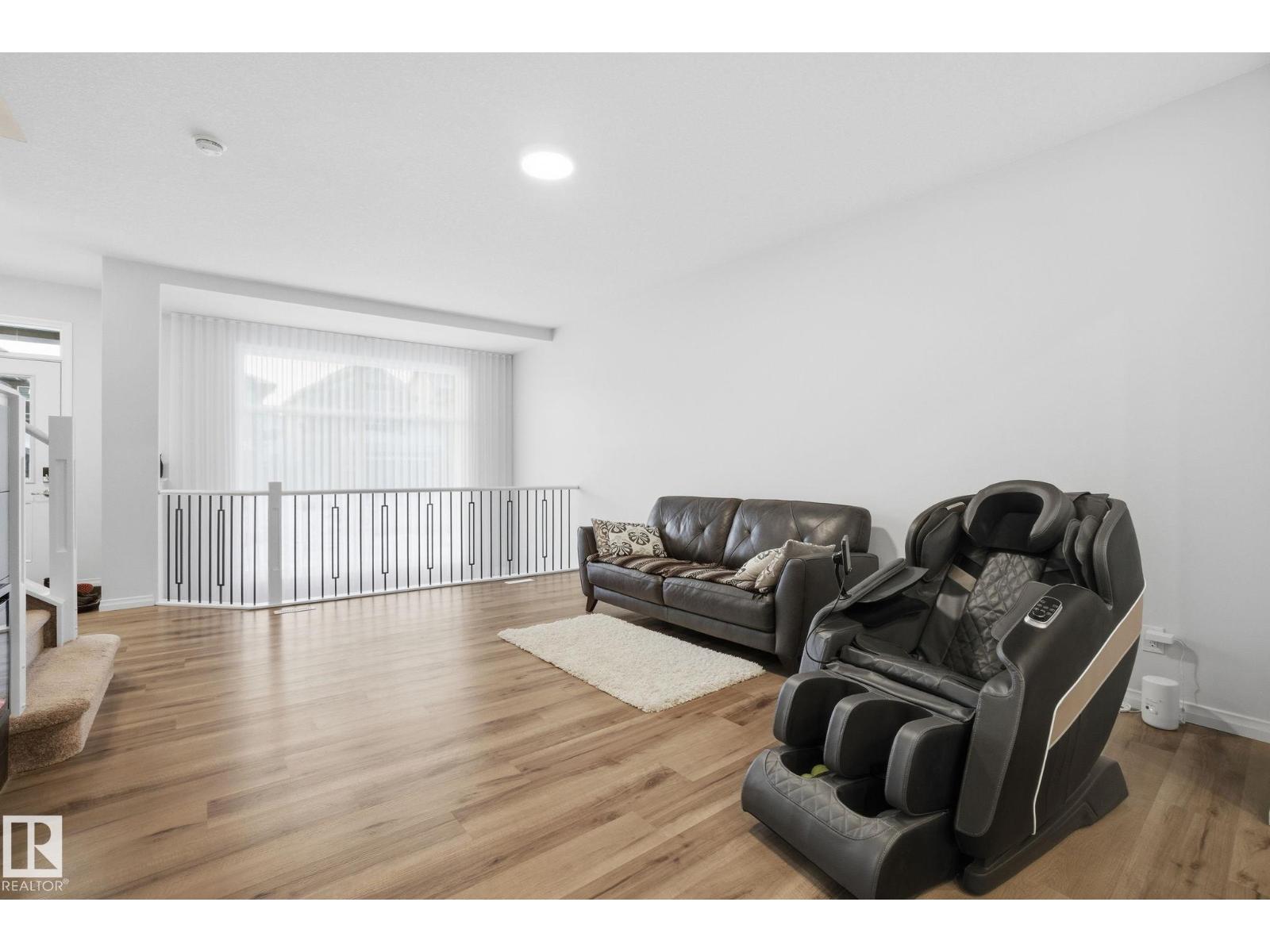 9323 226 St Nw, Edmonton, Alberta  T5T 7R5 - Photo 11 - E4471364