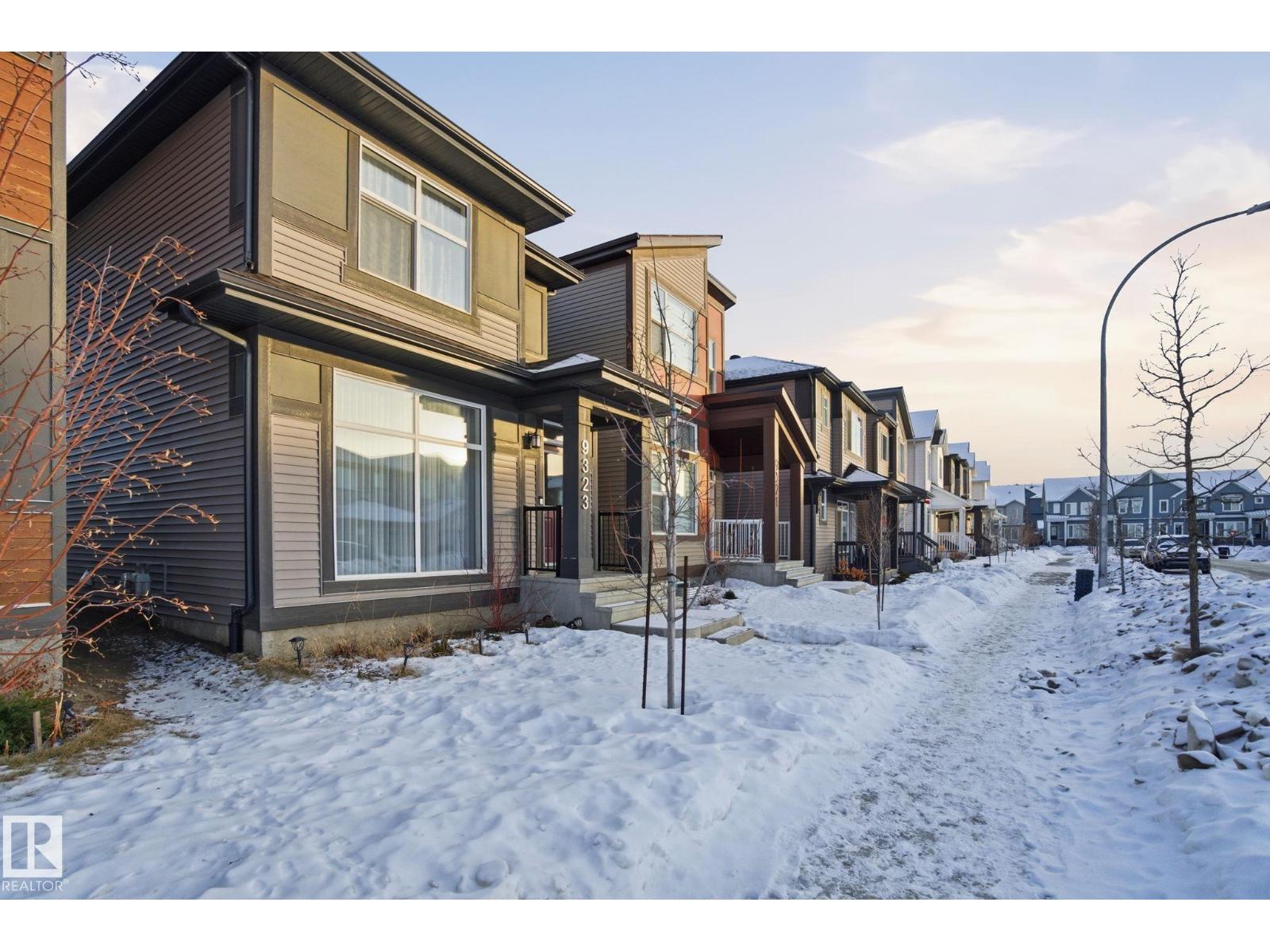 9323 226 St Nw, Edmonton, Alberta  T5T 7R5 - Photo 4 - E4471364