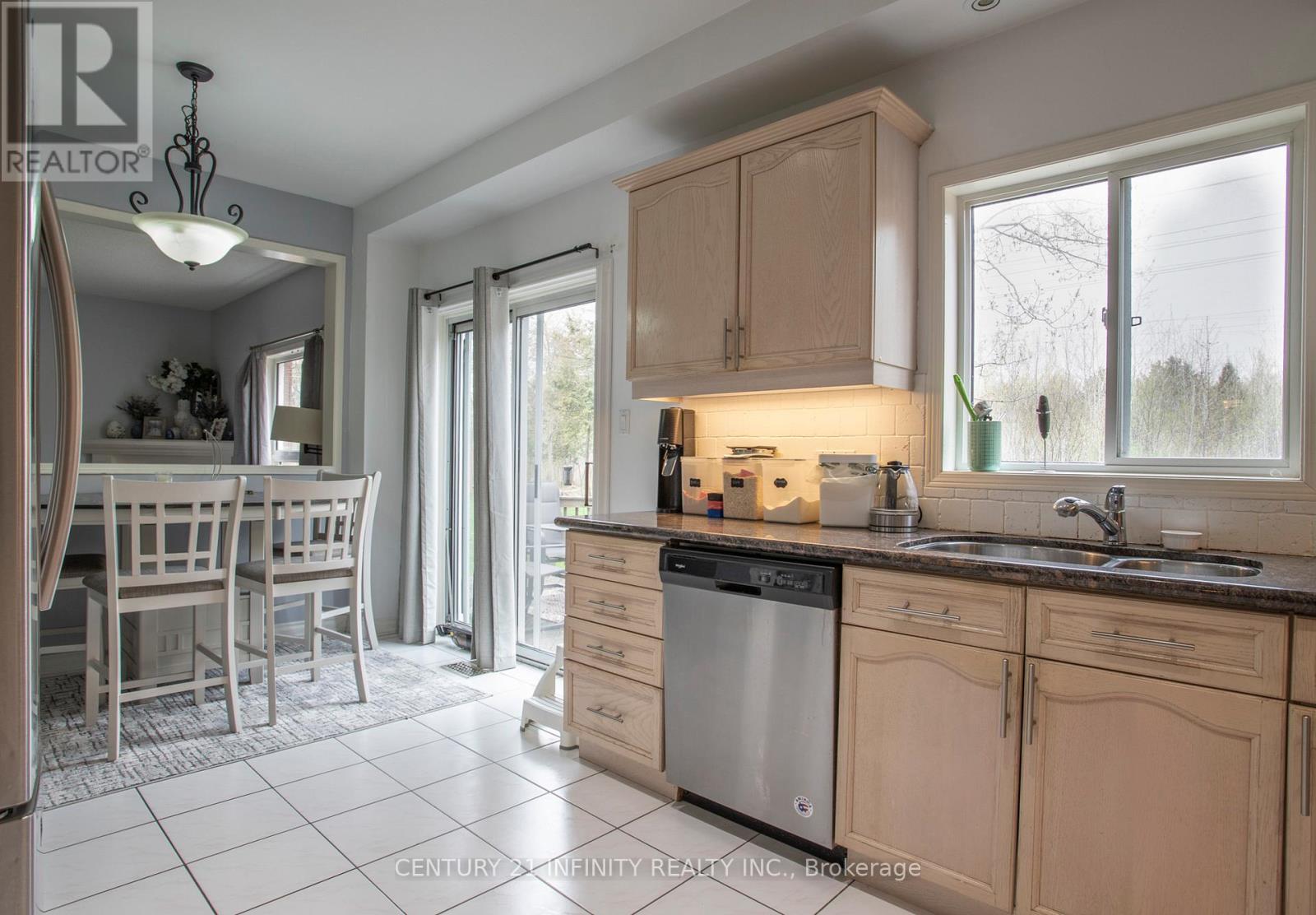 1484 Sandhurst Crescent, Pickering, Ontario  L1V 6Y7 - Photo 19 - E13114694