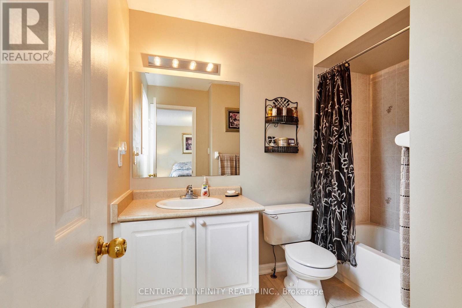236 Scottsdale Drive, Clarington, Ontario  L1C 5L2 - Photo 25 - E13114762
