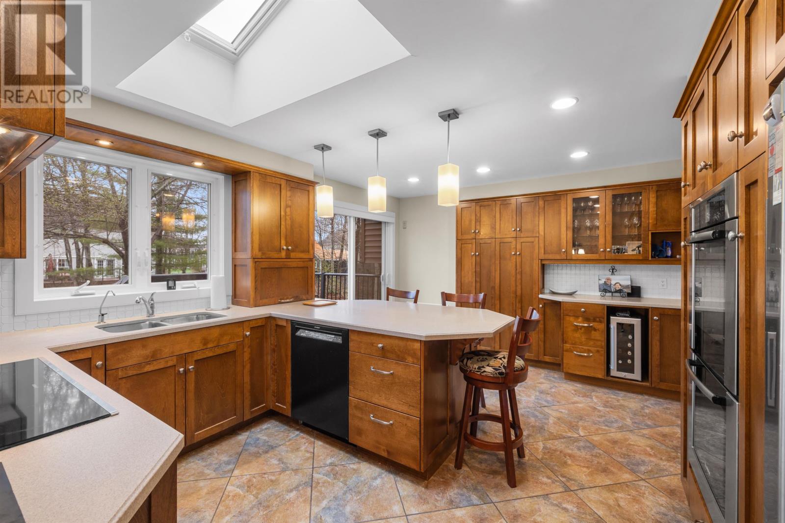 13 Bardin Crescent, Charlottetown, Prince Edward Island  C1E 1L7 - Photo 10 - 202610387