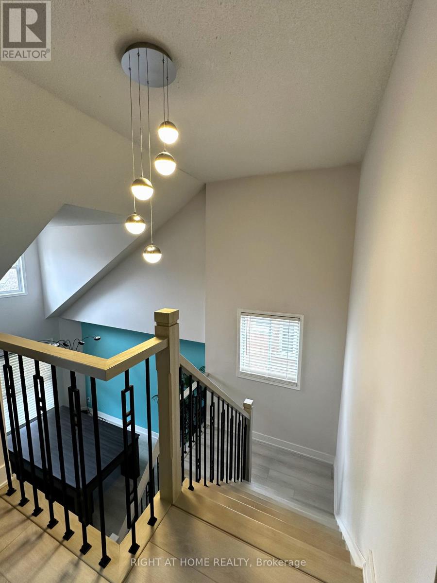 42 Brownell Street, Whitby, Ontario  L1R 2E9 - Photo 21 - E13114406