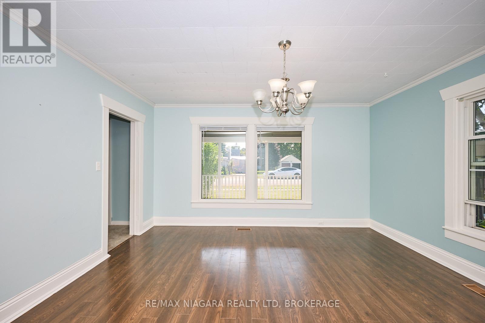 365 South Mill Street, Fort Erie, Ontario  L0S 1N0 - Photo 16 - X12815910