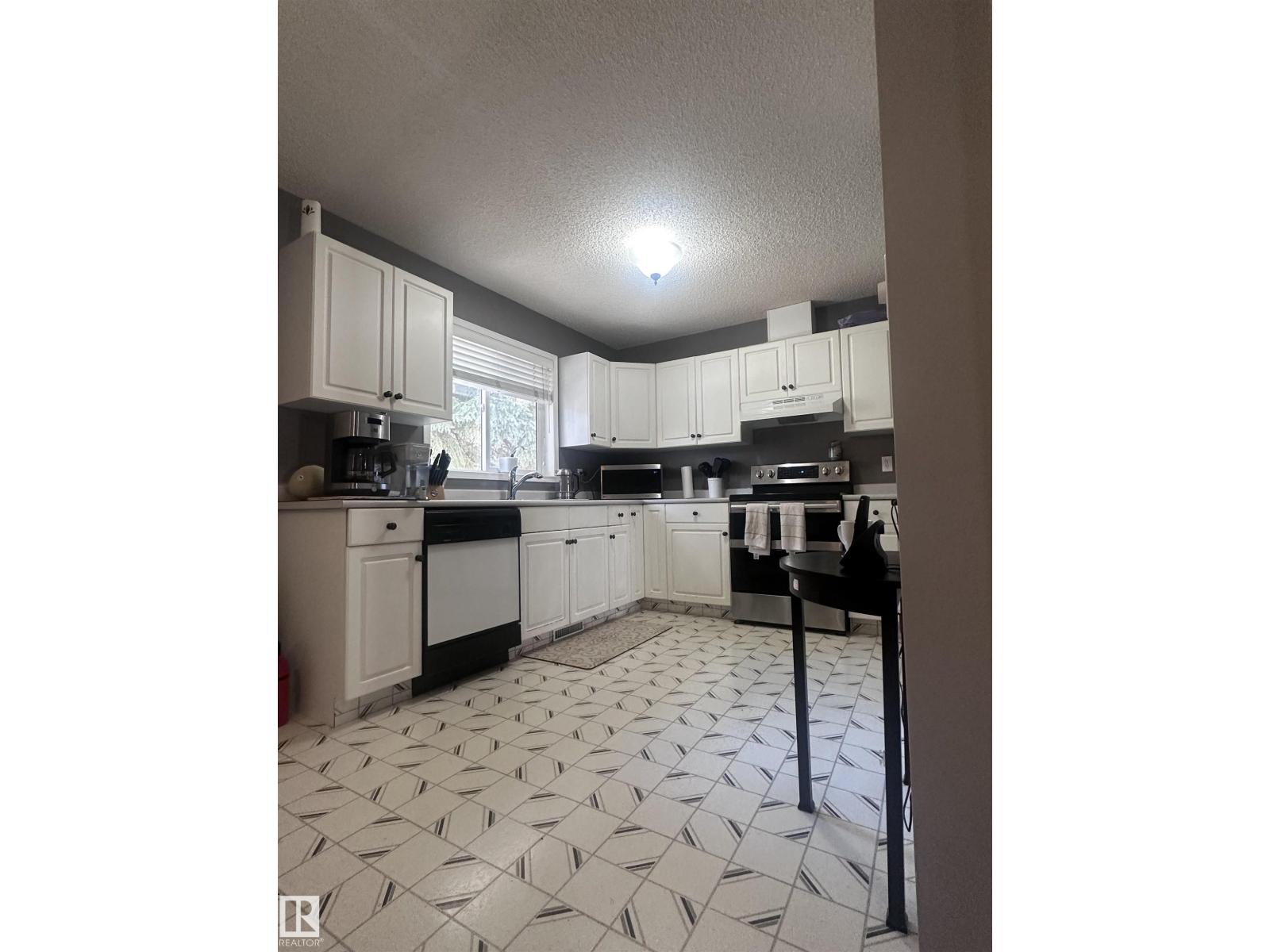 1636 Jamha Rd Nw, Edmonton, Alberta  T6L 6V7 - Photo 29 - E4487104