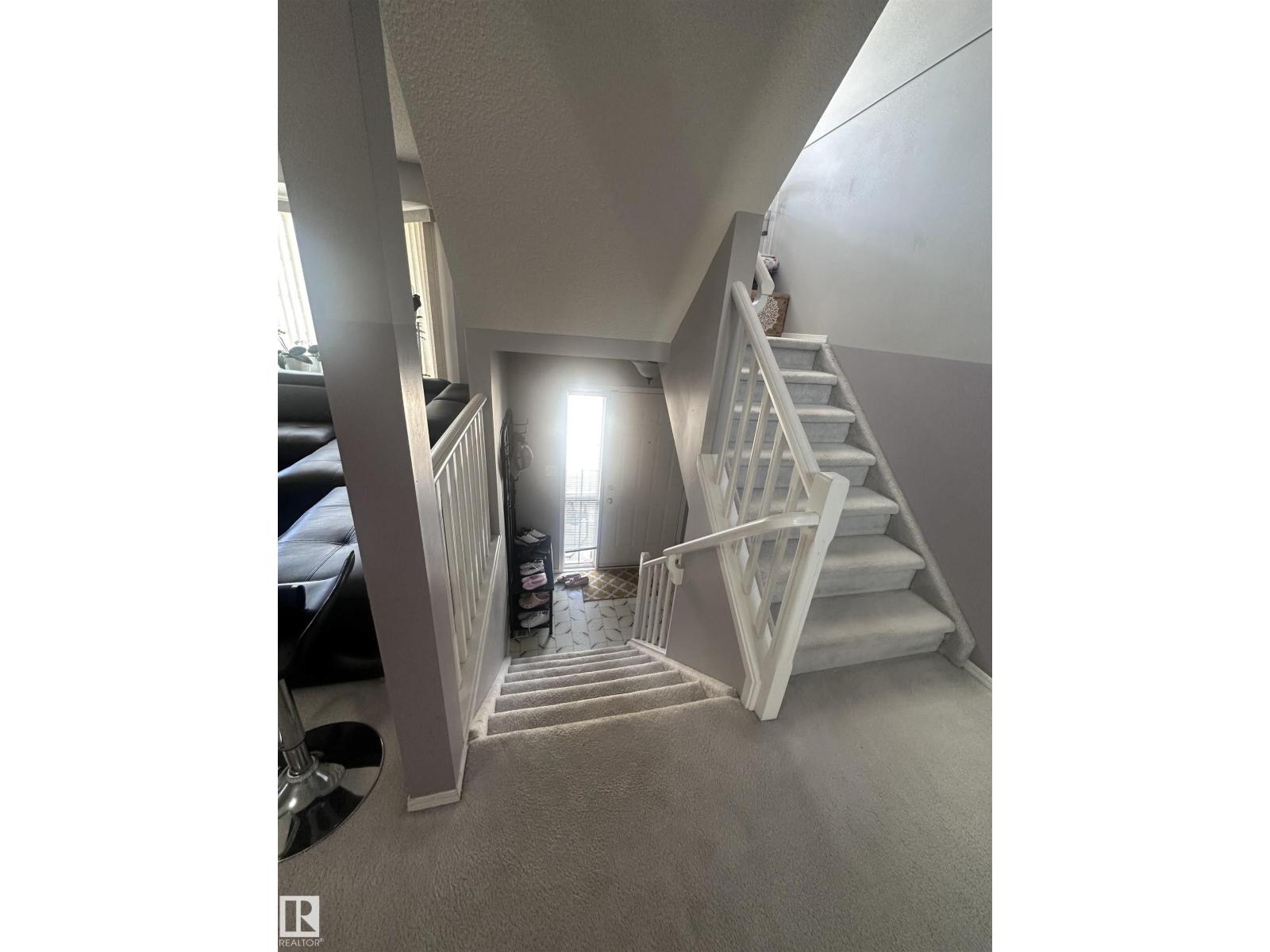 1636 Jamha Rd Nw, Edmonton, Alberta  T6L 6V7 - Photo 6 - E4487104