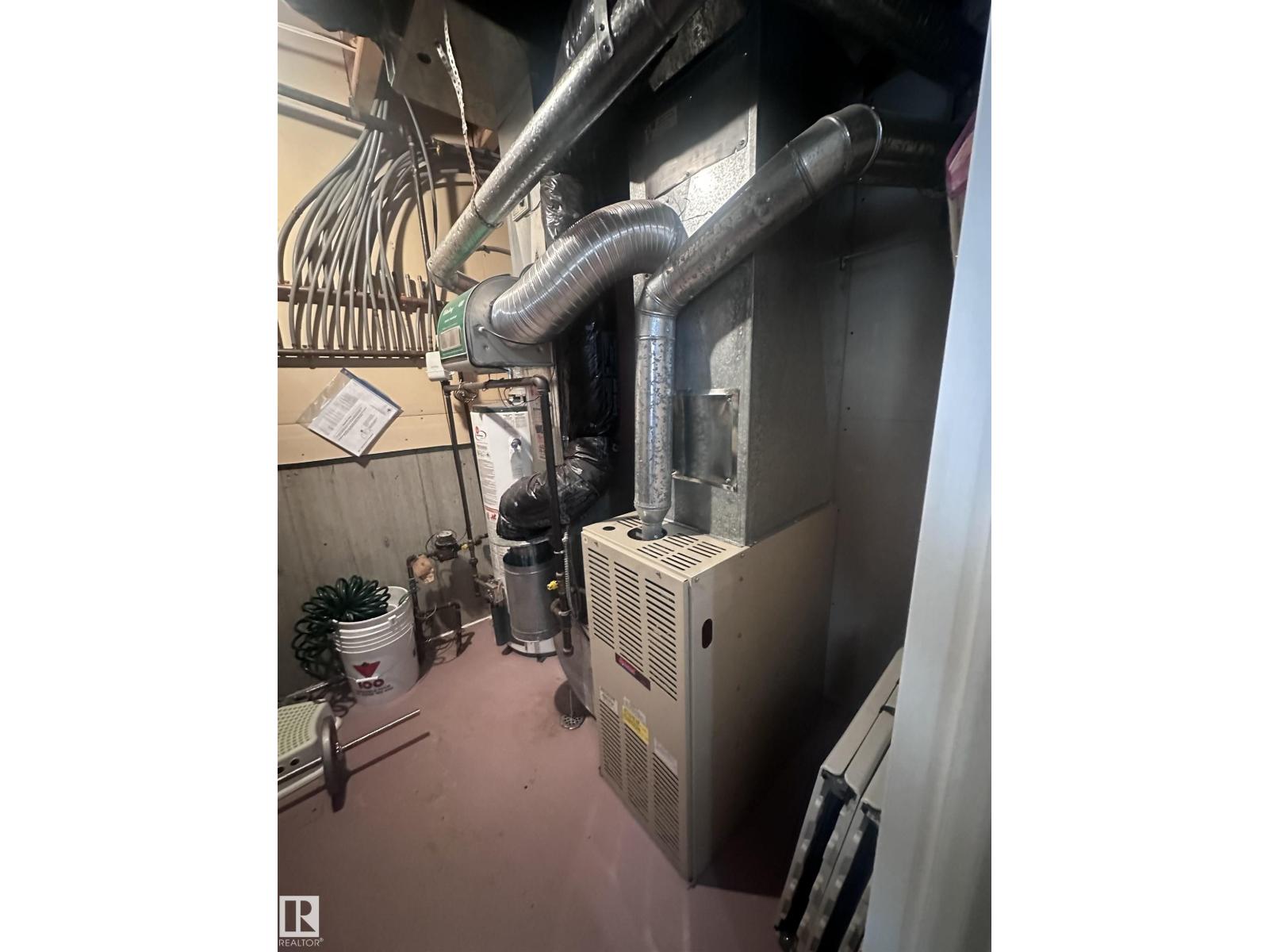 1636 Jamha Rd Nw, Edmonton, Alberta  T6L 6V7 - Photo 75 - E4487104
