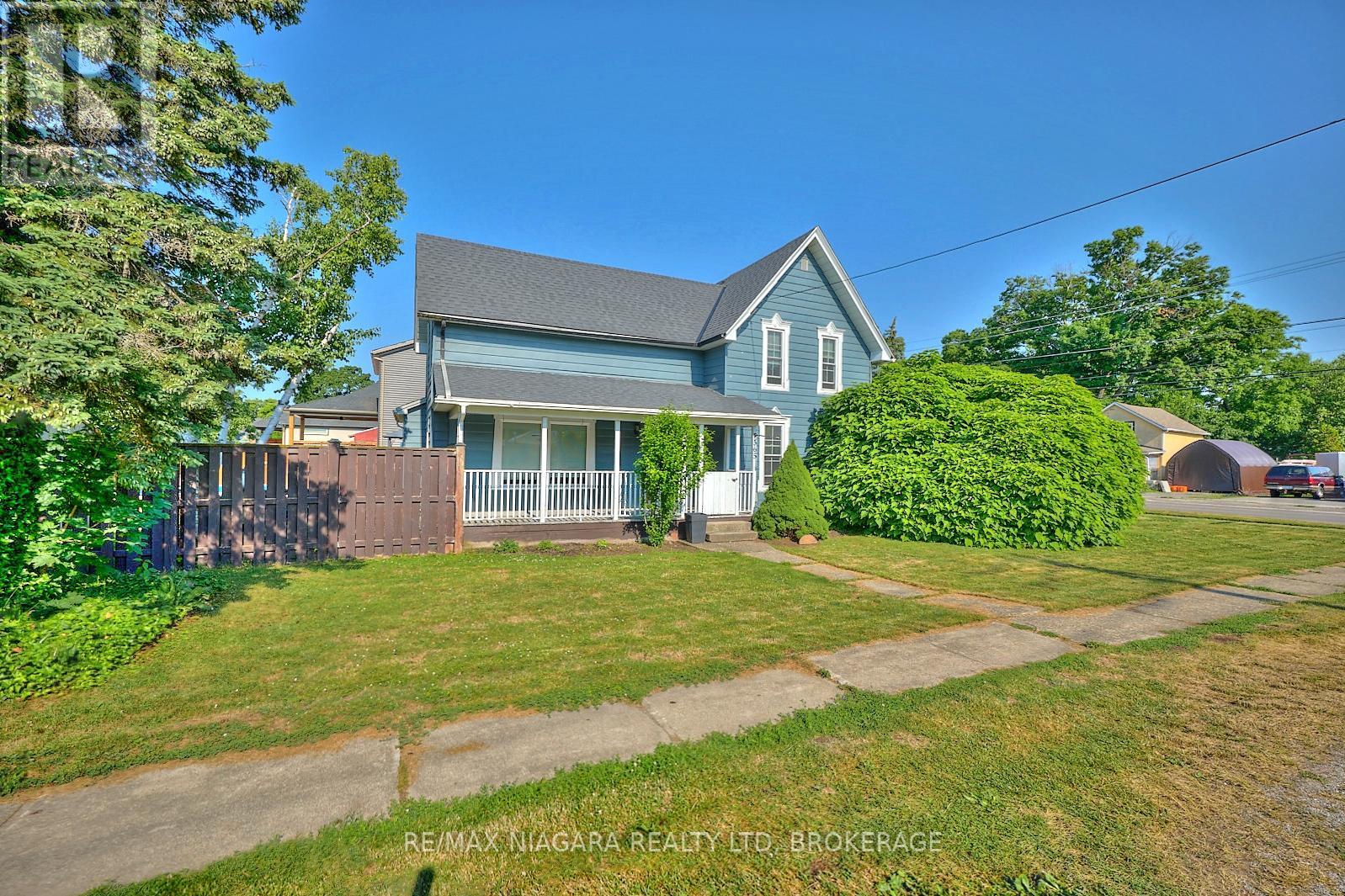 365 South Mill Street, Fort Erie, Ontario  L0S 1N0 - Photo 2 - X12815910