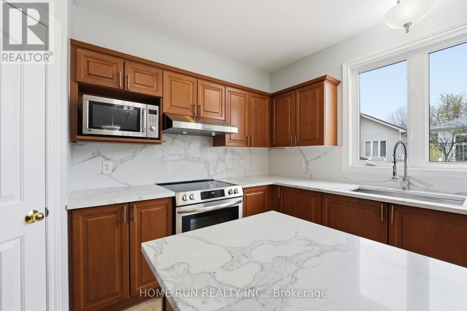 96 Woliston Crescent, Ottawa, Ontario  K2W 1G2 - Photo 19 - X13114572