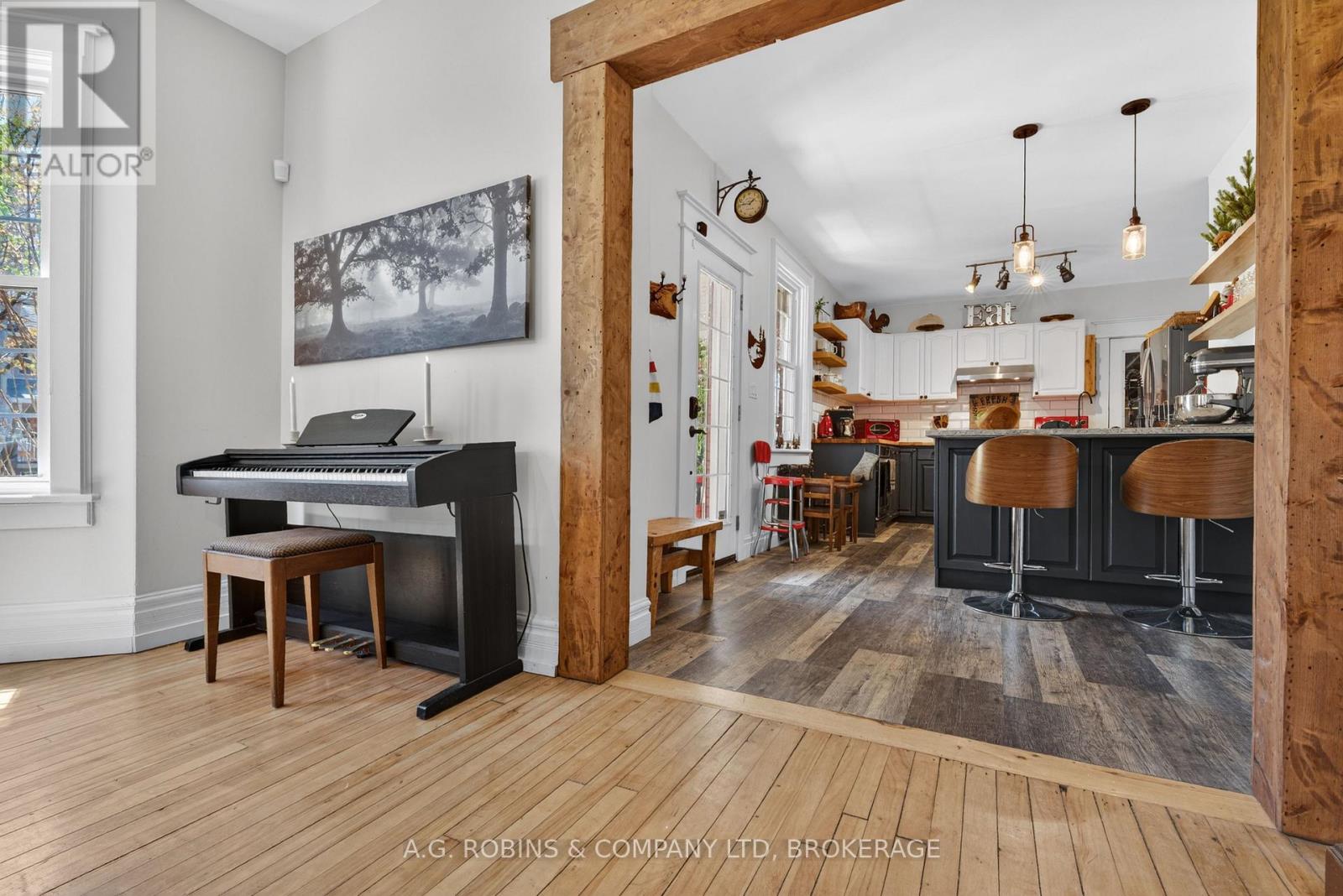 124 Catharine Street, Port Colborne, Ontario  L3K 4K4 - Photo 9 - X13114630